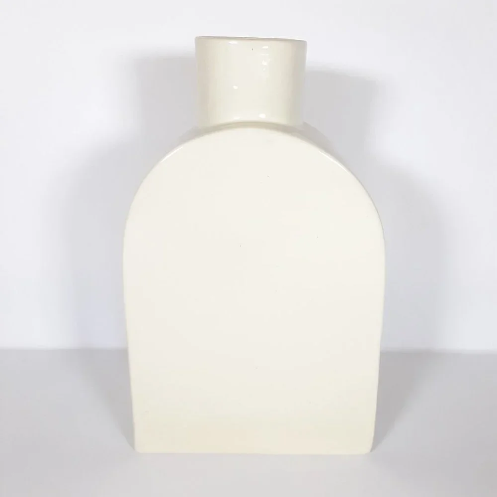 TEQUILA STONEWARE VASE/DECANTER W/ HAND PAINTING BY ARTIST ETHAN STREICHER NEW - Picture 3 of 7